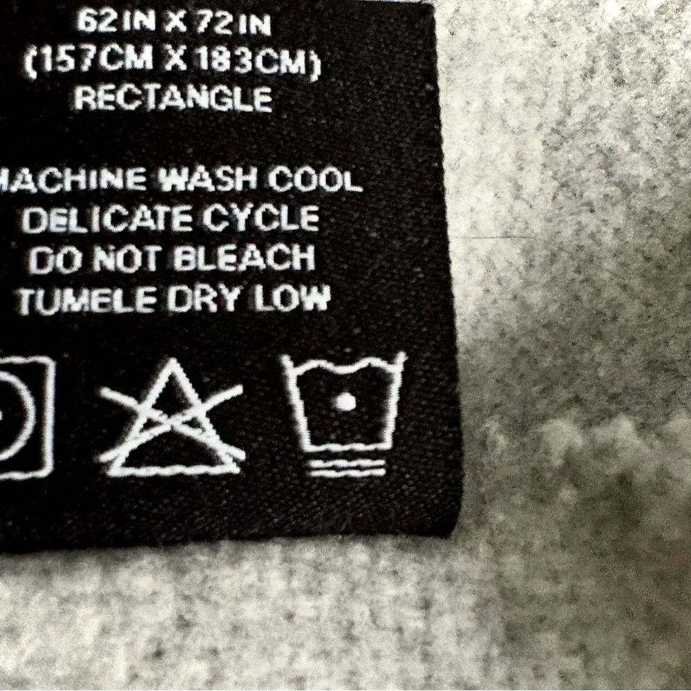 NWOT Sackcloth & Ashes Cotton Blend Gray Colorblock Fringe Throw Blanket‎
